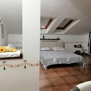 https://la-stanza-dello-scirocco.hotelitalianriviera.com